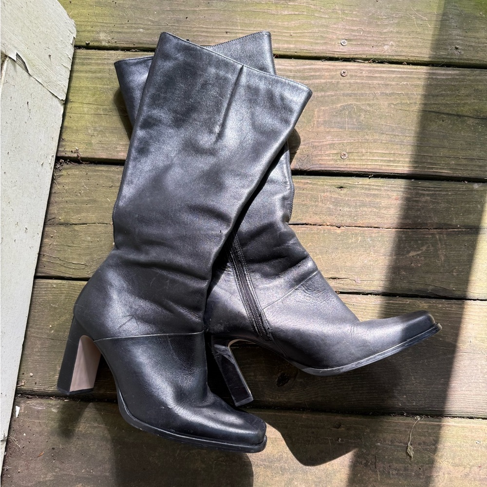 90s Black Leather Heeled Boots